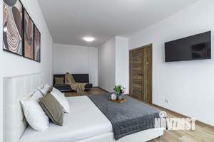 1-к квартира, посуточно, 45м2, 18/23 этаж