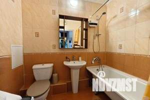 2-к квартира, посуточно, 40м2, 9/17 этаж
