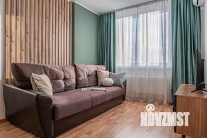 1-к квартира, посуточно, 40м2, 15/18 этаж