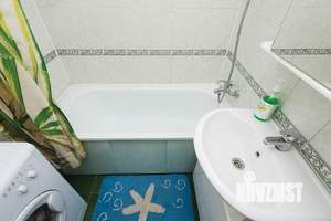 2-к квартира, посуточно, 45м2, 1/1 этаж