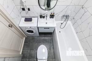 Студия квартира, посуточно, 30м2, 27/28 этаж