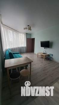 1-к квартира, посуточно, 50м2, 2/16 этаж