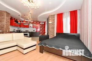 1-к квартира, посуточно, 40м2, 1/1 этаж