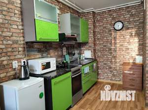 1-к квартира, посуточно, 44м2, 3/17 этаж