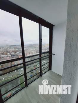 Студия квартира, посуточно, 28м2, 18/25 этаж