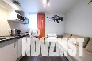 1-к квартира, посуточно, 18м2, 1/6 этаж