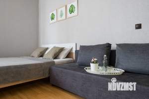 Студия квартира, посуточно, 35м2, 2/9 этаж