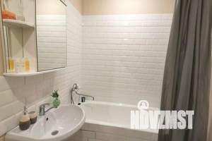 1-к квартира, посуточно, 47м2, 3/16 этаж