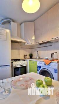 2-к квартира, посуточно, 50м2, 1/1 этаж