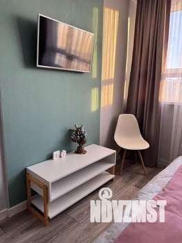 Студия квартира, посуточно, 23м2, 22/28 этаж