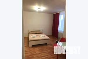1-к квартира, посуточно, 55м2, 6/10 этаж