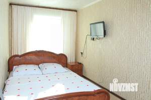 2-к квартира, посуточно, 46м2, 1/1 этаж