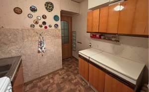 3-к квартира, вторичка, 50м2, 1/5 этаж