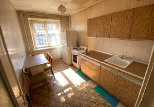 3-к квартира, вторичка, 54м2, 8/9 этаж