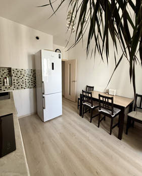 2-к квартира, вторичка, 61м2, 16/16 этаж