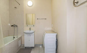 2-к квартира, вторичка, 63м2, 3/15 этаж