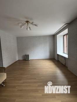 4-к квартира, вторичка, 145м2, 2/10 этаж
