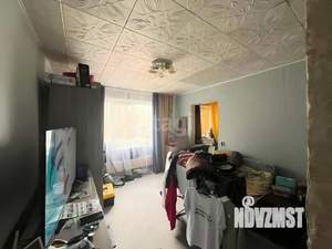 2-к квартира, вторичка, 37м2, 1/9 этаж