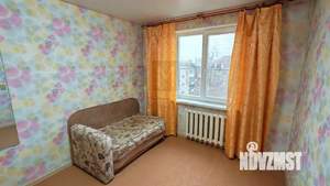 3-к квартира, вторичка, 58м2, 6/9 этаж