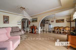3-к квартира, вторичка, 127м2, 11/16 этаж
