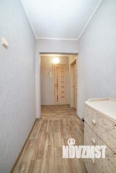 3-к квартира, вторичка, 63м2, 8/9 этаж