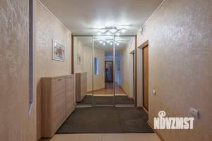 4-к квартира, вторичка, 76м2, 1/5 этаж