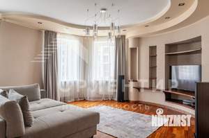 4-к квартира, вторичка, 163м2, 6/10 этаж