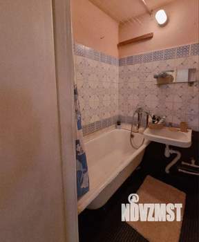 4-к квартира, вторичка, 61м2, 5/5 этаж