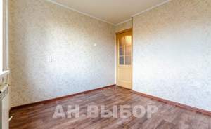 2-к квартира, вторичка, 42м2, 1/9 этаж