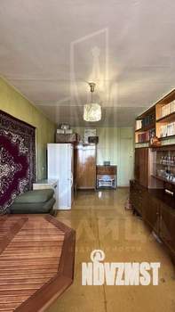 2-к квартира, вторичка, 50м2, 8/9 этаж