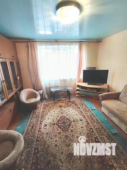 3-к квартира, вторичка, 58м2, 1/9 этаж
