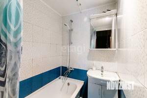 4-к квартира, вторичка, 63м2, 1/9 этаж