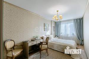 3-к квартира, вторичка, 81м2, 9/10 этаж