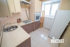 2-к квартира, вторичка, 47м2, 9/9 этаж