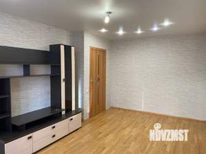 3-к квартира, вторичка, 64м2, 1/9 этаж