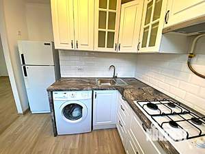 2-к квартира, вторичка, 44м2, 3/5 этаж