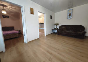 3-к квартира, вторичка, 60м2, 3/5 этаж
