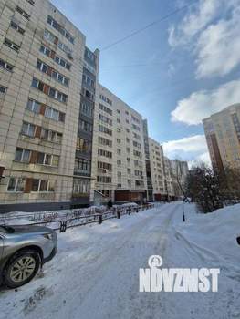 4-к квартира, вторичка, 74м2, 1/9 этаж