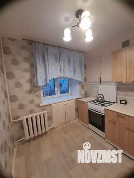 2-к квартира, вторичка, 43м2, 1/5 этаж