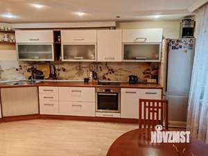 3-к квартира, вторичка, 130м2, 2/17 этаж