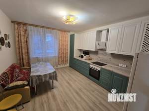 3-к квартира, вторичка, 80м2, 2/25 этаж