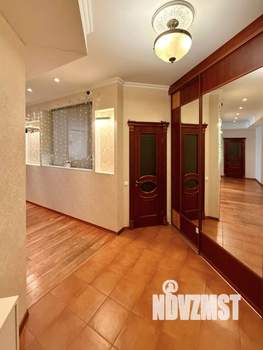 4-к квартира, вторичка, 153м2, 8/8 этаж