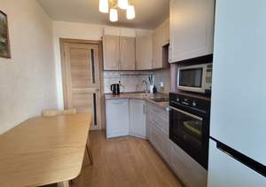 2-к квартира, вторичка, 52м2, 8/12 этаж