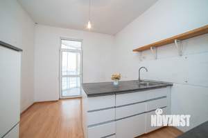 2-к квартира, вторичка, 77м2, 15/23 этаж