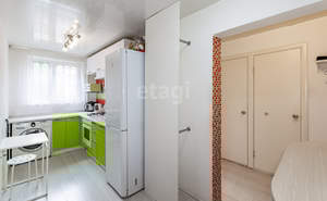 2-к квартира, вторичка, 42м2, 1/9 этаж