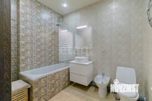 2-к квартира, вторичка, 65м2, 2/19 этаж