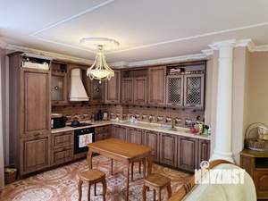 4-к квартира, вторичка, 130м2, 4/25 этаж