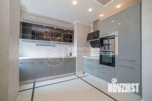 3-к квартира, вторичка, 140м2, 6/9 этаж