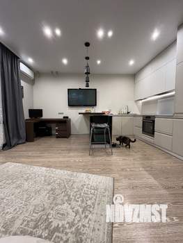 Студия квартира, вторичка, 42м2, 19/32 этаж