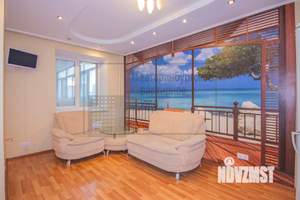 3-к квартира, вторичка, 122м2, 7/17 этаж